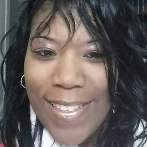 Meet your Posher, Keisha