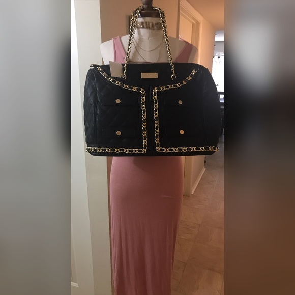 The Carmin Handbag - Picture 2 of 8