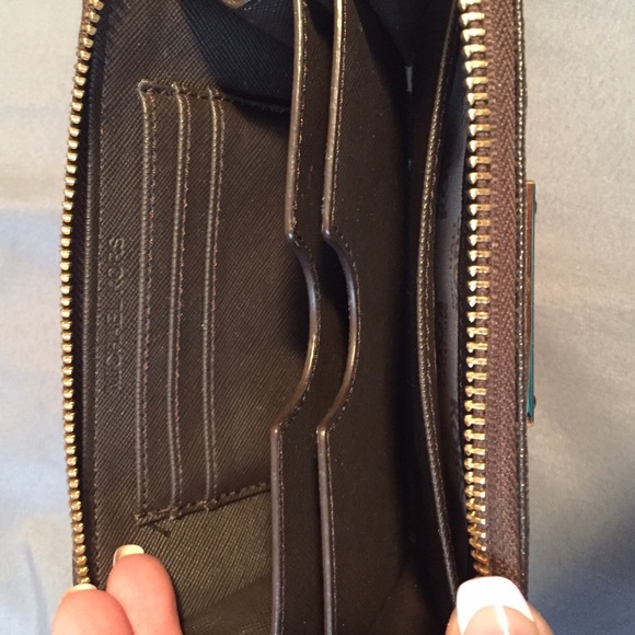 Michael Kors brown wristlet! - Picture 3 of 3