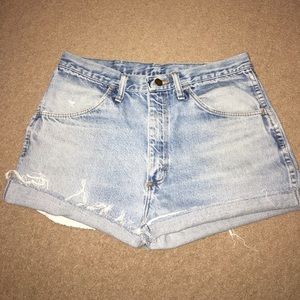 High Waisted Shorts. Size 28.