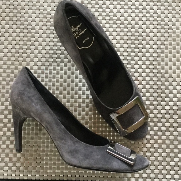Roger Vivier Belle de Nuit gray suede sz 9.5, 40.5