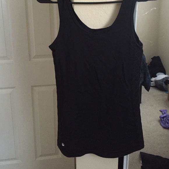 Lightweight work out tank