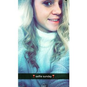 Meet your Posher, Courtney