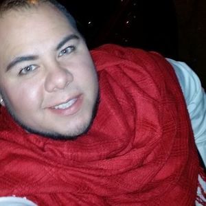 Meet your Posher, Javier