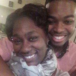 Meet your Posher, Monique