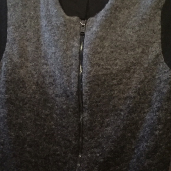 Ombré black to grey sweater jacket - Picture 3 of 3
