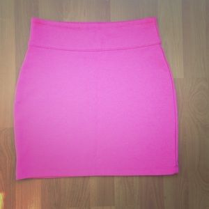 Silence & Noise hot pink pencil skirt