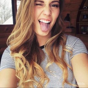 Meet your Posher, Hannah