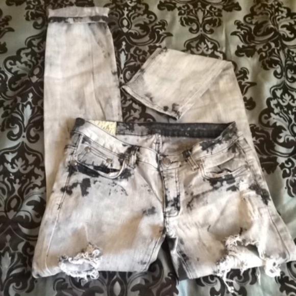 Denim Gray Ripped Jeans