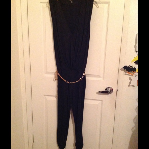 Cute jumpsuit!
