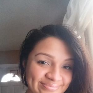 Meet your Posher, Dina