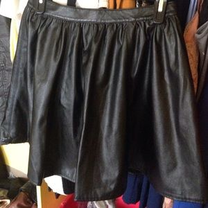 Black leather skater skirt from Decree size med