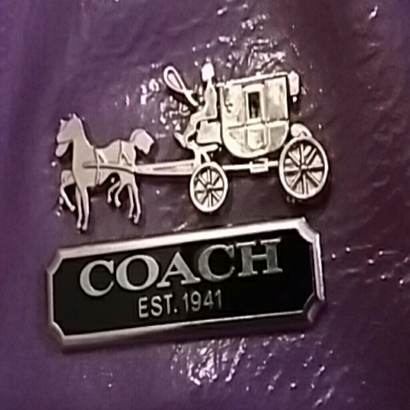Coach - Picture 3 of 3