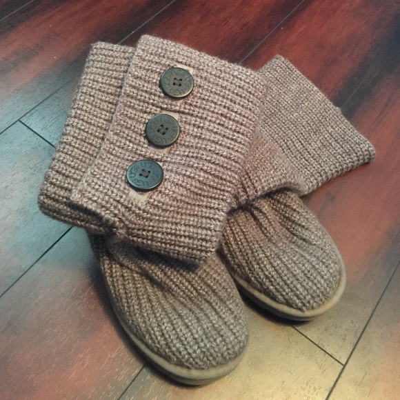 Size 7 grey Ugg boots