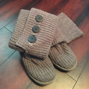 Size 7 grey Ugg boots