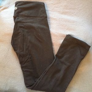 Lululemon Cropped Leggings