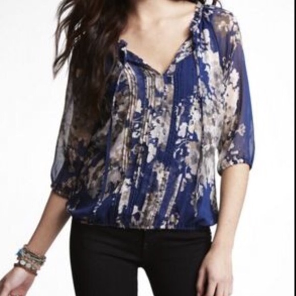 Blue Express Floral Print Blouse