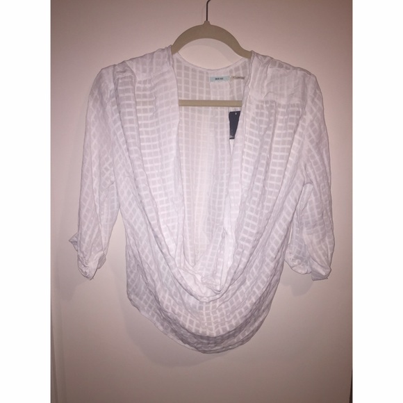 ••Urban outfitters shirt•• - Picture 2 of 4