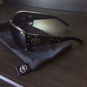 Electric generator sunglasses