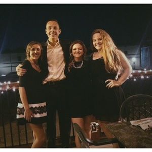 Meet your Posher, Caroline