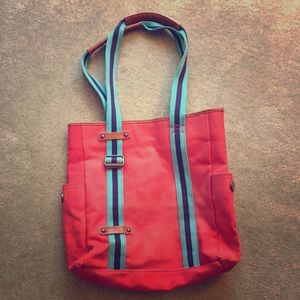 Large red Gap tote