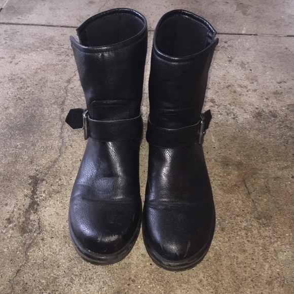 Forever 21 faux leather boots