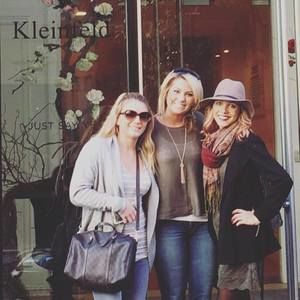 Meet your Posher, Danielle