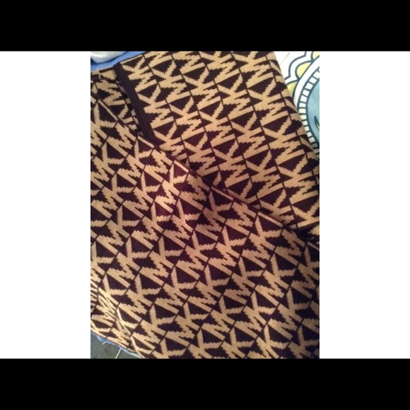 Michael Kors Scarf🚫🚫SOLD🚫🚫