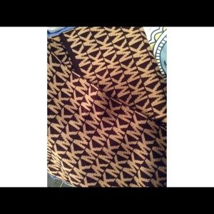 Michael Kors Scarf🚫🚫SOLD🚫🚫