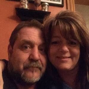 Meet your Posher, Dee