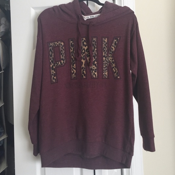 Maroon oversized VS sweatshirt