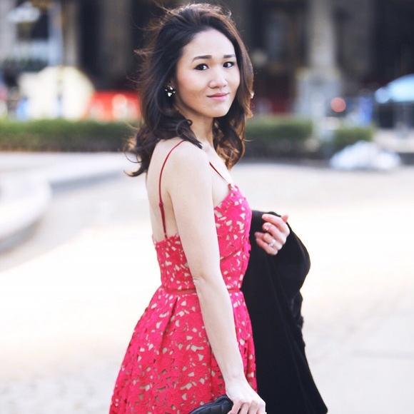 Meet Your Posher 🙋🏻 - Picture 2 of 3