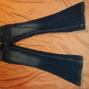 Rue 21 jeans size 9/10 in EUC bootcut