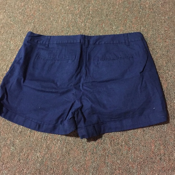 Navy high wasted shorts - Picture 2 of 2