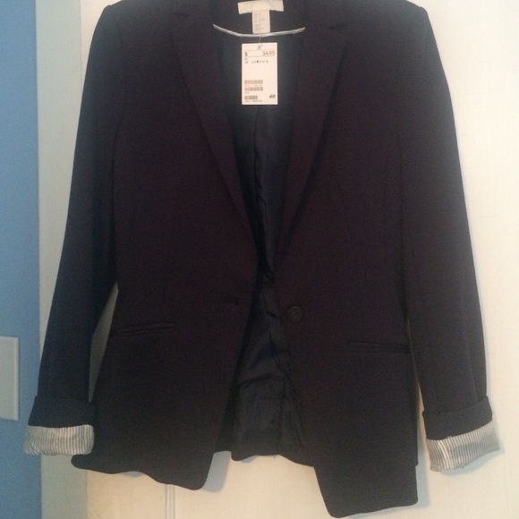 NWT Navy blue H&M blazer.
