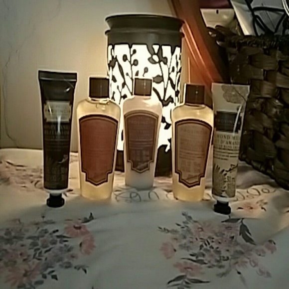 LA Bella Provincia body wash and lotions