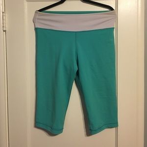 Lululemon capris