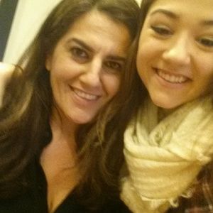 Meet your Posher, Sharlet