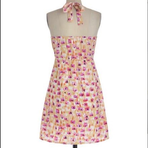 Groovy Spring Dress - Picture 3 of 4