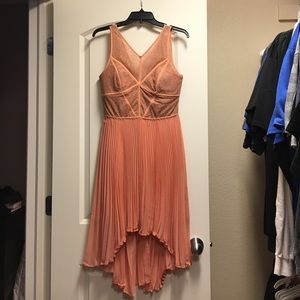 Final drop❗️❗️ Peach BCBG dress size 6
