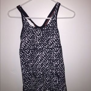 Lululemon tank