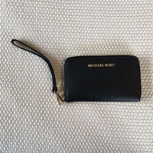 NEW Michael Kors JetSet Travel Wrislet