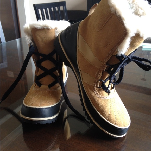 Sorel Boots! Size 10