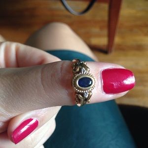 10k Gold ring with sapphire stone and two diamonds