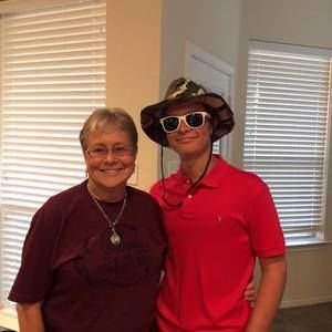 Meet your Posher, Donna