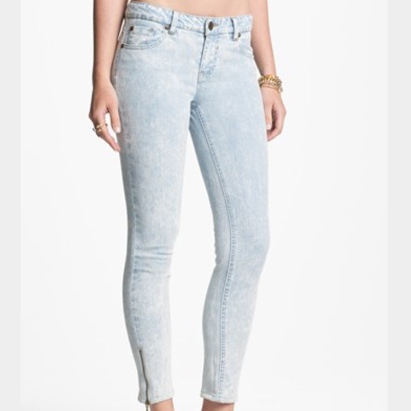 Light washed jeans
