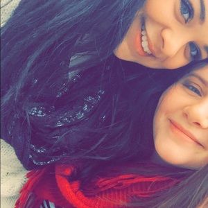 Meet your Posher, Hannah