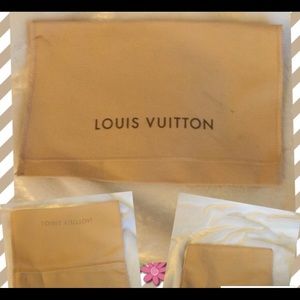 Authentic Louis Vuitton wallet dust cover