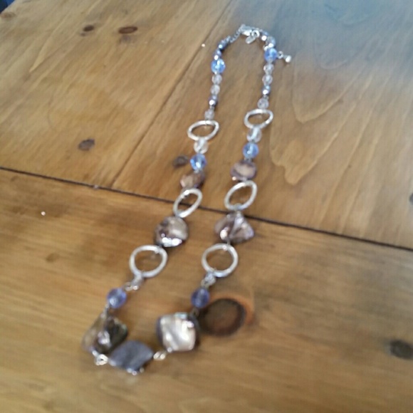 Lia sophia necklace