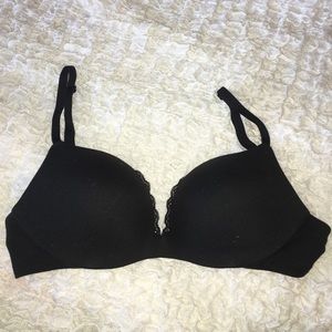 Victoria Secret plunge bra